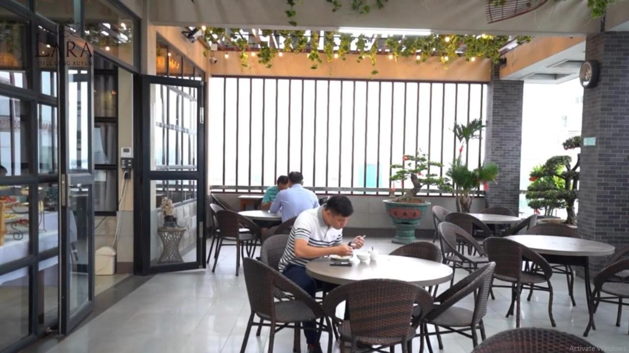 Lara Hotel Long Xuyên Kültér fotó
